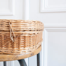 Charger l'image dans la galerie, usure studio - sac osier paille vintage