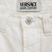 Charger l'image dans la galerie, usure studio - short blanc denim versace
