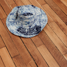 Charger l'image dans la galerie, usure studio - bob imprimé ethnique vintage