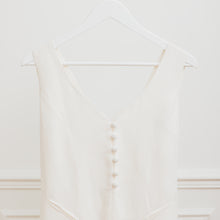 Charger l'image dans la galerie, usure studio -robe-longue-blanche-ceremonie-vintage