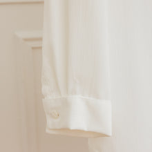 Charger l'image dans la galerie, usure studio - blouse-broderie-elegante-blanche-vintage