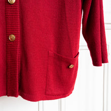 Charger l'image dans la galerie, usure studio - gilet vintage rouge preppy