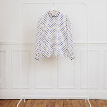 Charger l'image dans la galerie, usure studio - chemisier-pois-bleu-marine-blanc-vintage