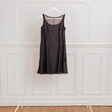 Charger l'image dans la galerie, usure studio - debardeur noir long cop.copine vintage