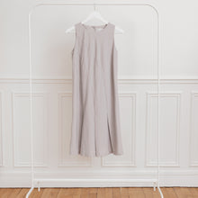 Charger l&#39;image dans la galerie, Usure Studio - robe longue grise vintage y2k
