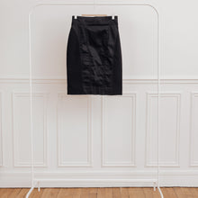Charger l'image dans la galerie, usure studio - jupe noire y2k vintage