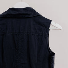 Charger l'image dans la galerie, usure studio - robe noire ceinturée vintage 6