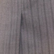 Charger l'image dans la galerie, usure studio - jupe broderie rouge escada vintage 3