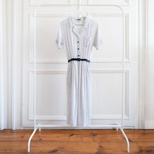 Charger l'image dans la galerie, usure studio - robe blanc pois vintage