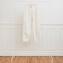 Charger l&#39;image dans la galerie, usure studio - pantalon-ecru-pinces-vintage
