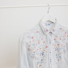 Charger l&#39;image dans la galerie, usure-studio-blouse-broderie-fleurs-vintage
