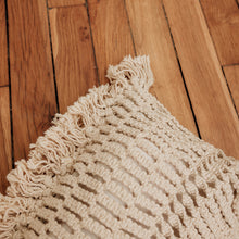 Charger l&#39;image dans la galerie, usure studio - sac crochet unique vintage anse bois
