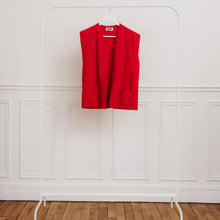 Charger l&#39;image dans la galerie, usure studio - gilet-rodier-rouge-vintage
