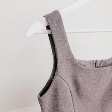 Charger l&#39;image dans la galerie, usure studio - robe grise courte Y2K vintage é
