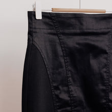 Charger l&#39;image dans la galerie, usure studio - jupe noire y2k vintage
